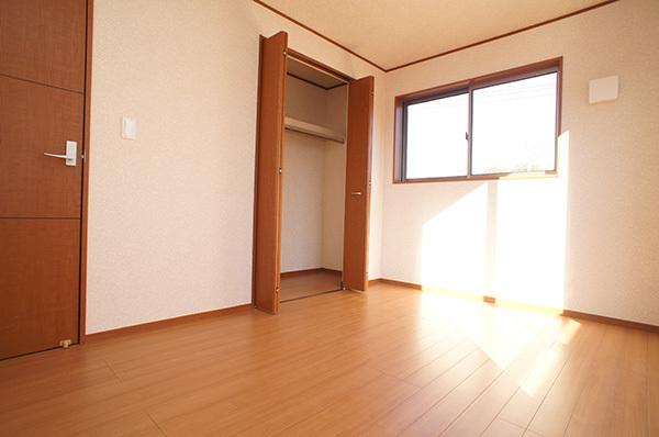 Non-living room. Building 2