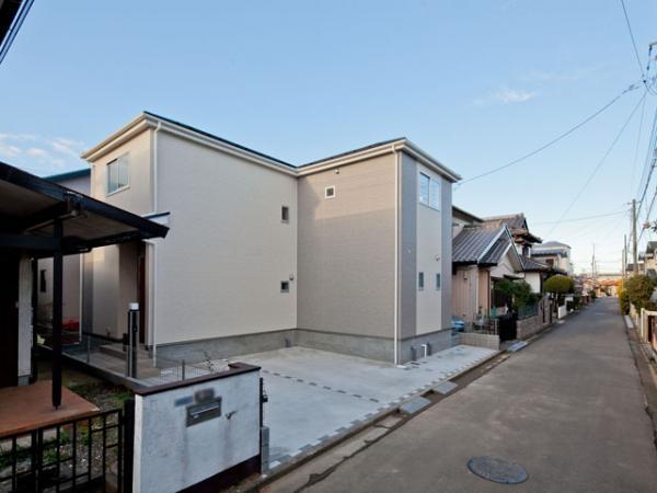 Local photos, including front road