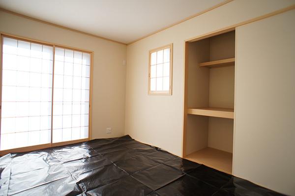 Non-living room. Building 3