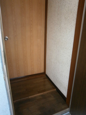 Entrance. This is the feeling I opened the front door