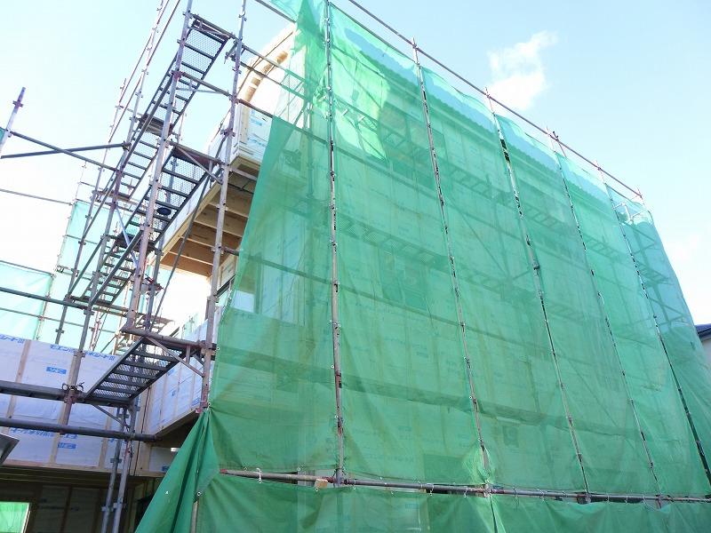 Local appearance photo. Local (12 May 2013) Shooting