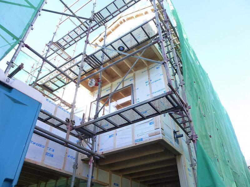 Local appearance photo. Local (12 May 2013) Shooting