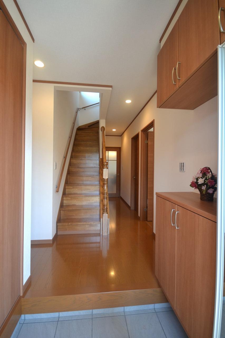 Entrance. It is entrance. Also comes with a front door storage and closet. 