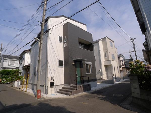 Local photos, including front road