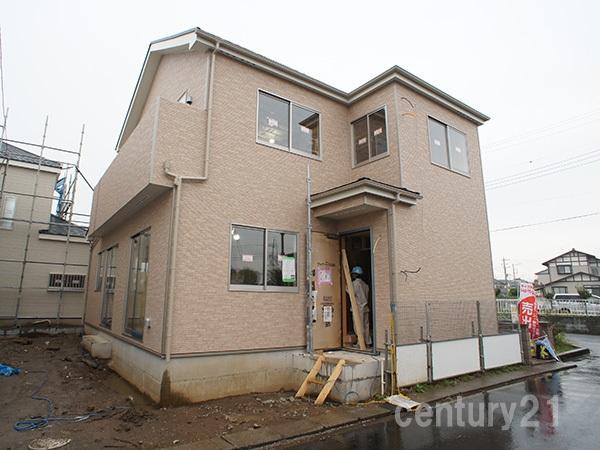 Local appearance photo. C Building