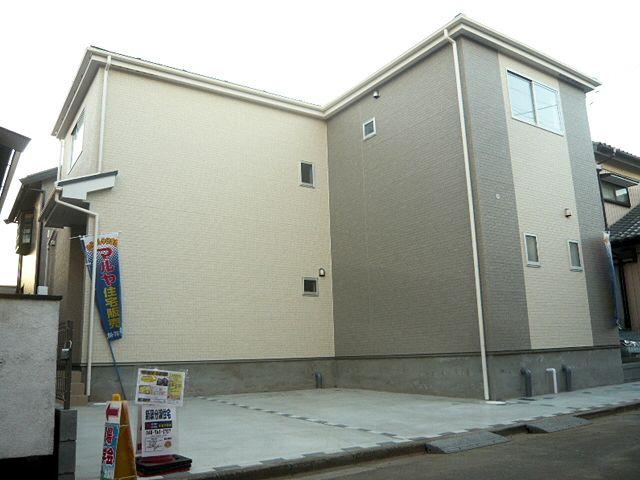 Local appearance photo. It was completed Land 40 square meters Day good