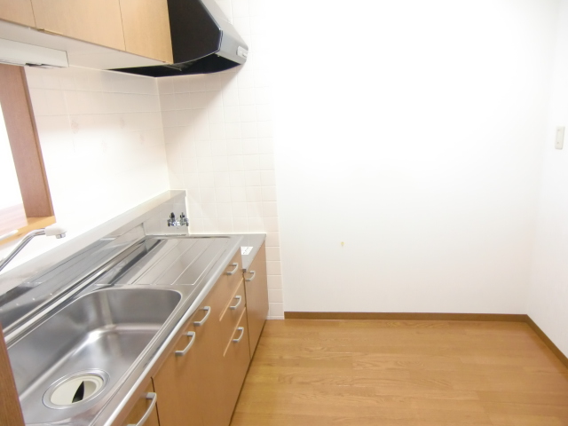 Living and room. Good per sun! 