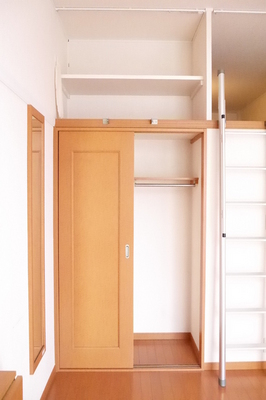 Receipt. Storage space There are plenty of