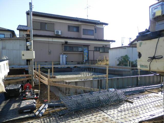 Local appearance photo. Local (11 May 2013) Shooting