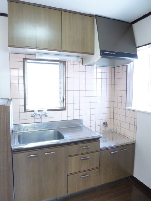 Kitchen. Good kitchen window are many bright and ventilation