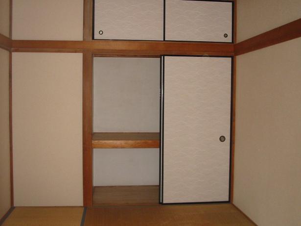 Other room space. Receipt