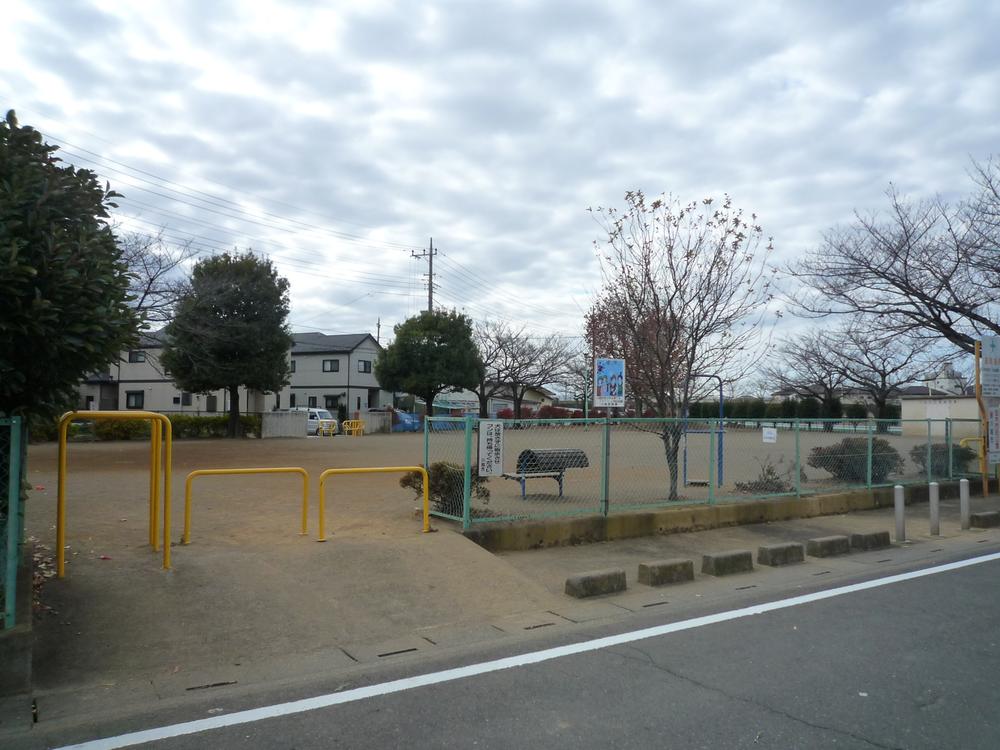 park. Namikinishi the town park 10m
