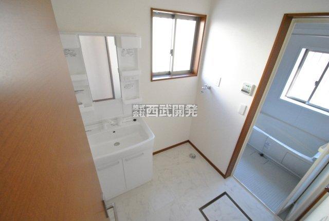 Same specifications photos (Other introspection). Same specifications Photos Wash