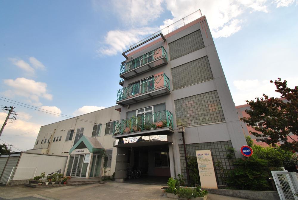 Hospital. 590m to the north Kawagoe clinic