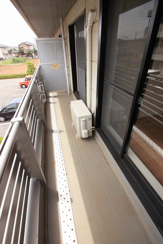 Balcony.  ■ Same apartment It is similar renovation photo