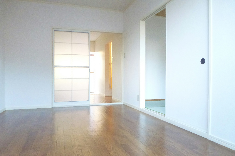 Living and room. Sorting type