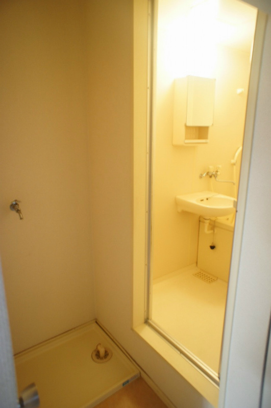 Other Equipment. Indoor Laundry Storage