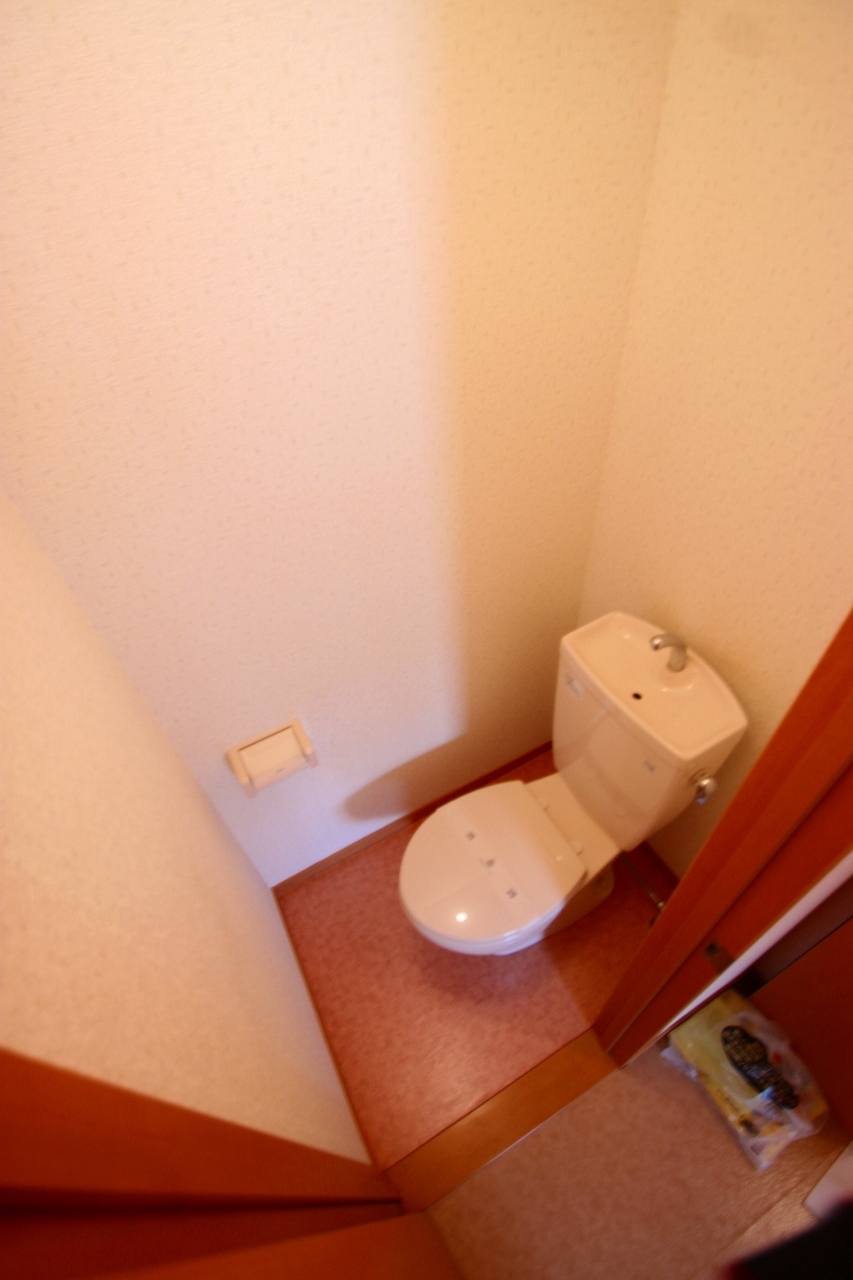 Entrance.  ☆ 303, Room of the room photo