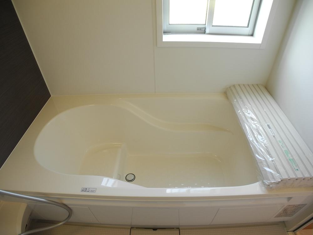 Bathroom. Indoor (September 2013) Shooting