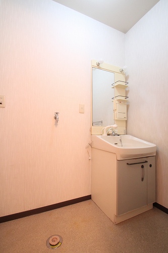 Washroom. House HP⇒http / / www.t-apapla.com /