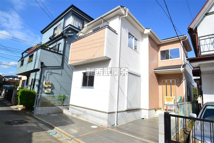 Local appearance photo. Local (10 May 2013) Shooting