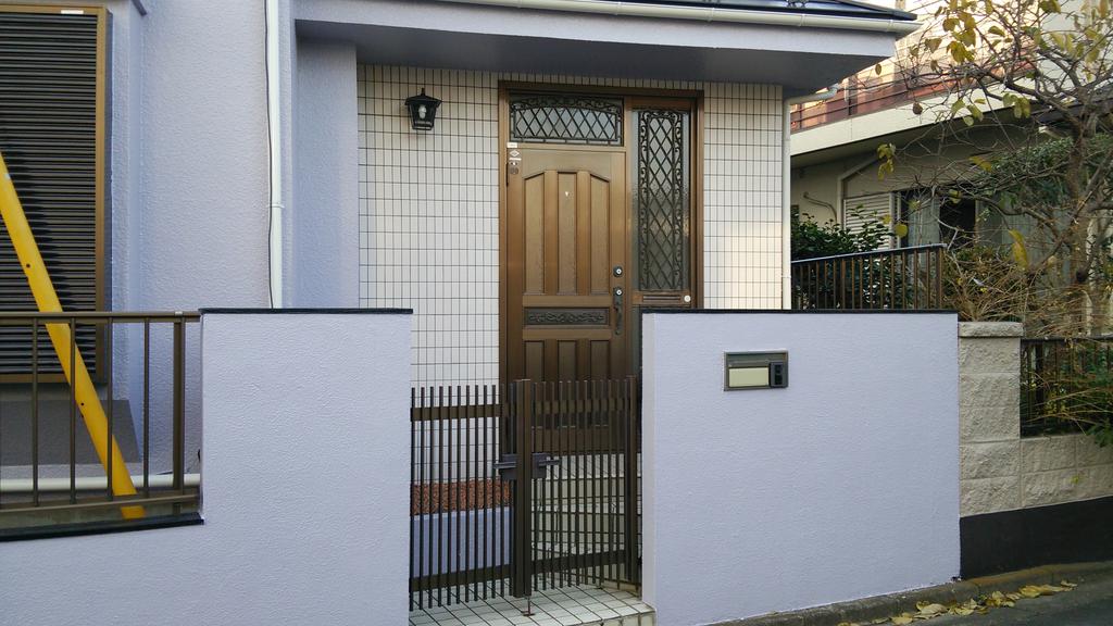 Entrance. Entrance house of face. Is a firm making the.