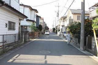 Local photos, including front road. Local (11 May 2013) Shooting