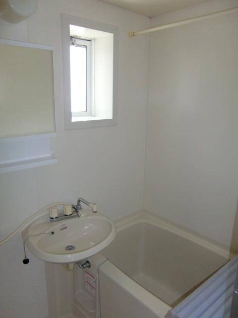 Bath. bus ・ Wash basin