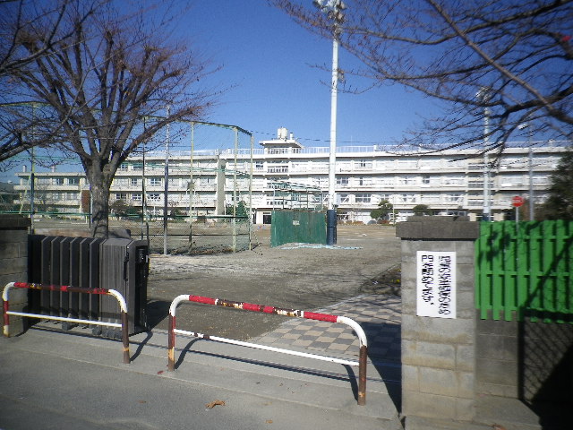 Primary school. Yamada 300m up to elementary school (elementary school)