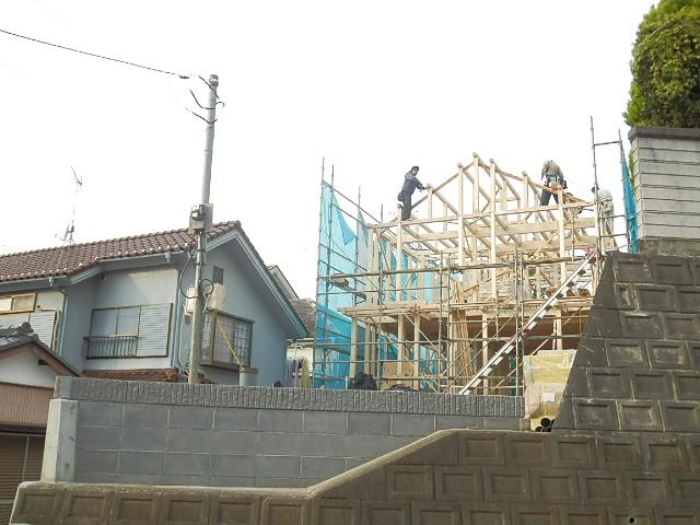 Local photos, including front road. Local (12 May 2013) Shooting