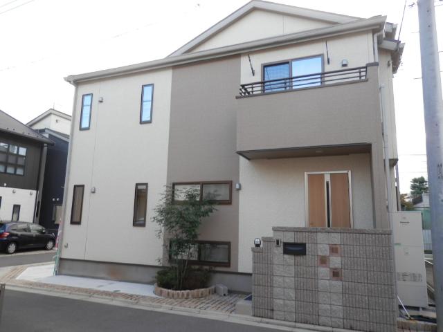 Local appearance photo. Local (10 May 2013) Shooting