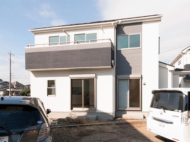 Local appearance photo. Local (11 May 2013) Shooting