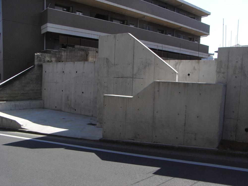 Local land photo. Local (March 2012) shooting