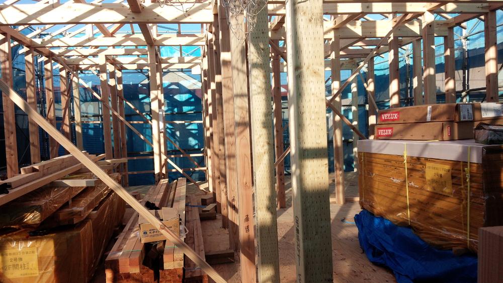 Rendering (introspection). Construction in the photograph