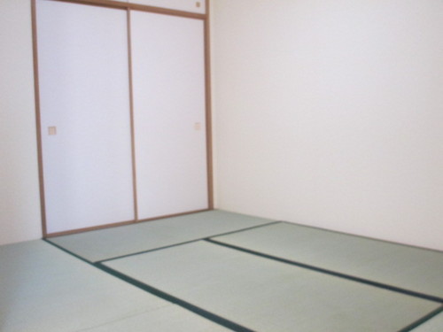 Other room space. Japanese-style room (approximately 6.0 tatami mats)