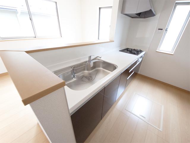 Kitchen. Room (August 2013) Shooting