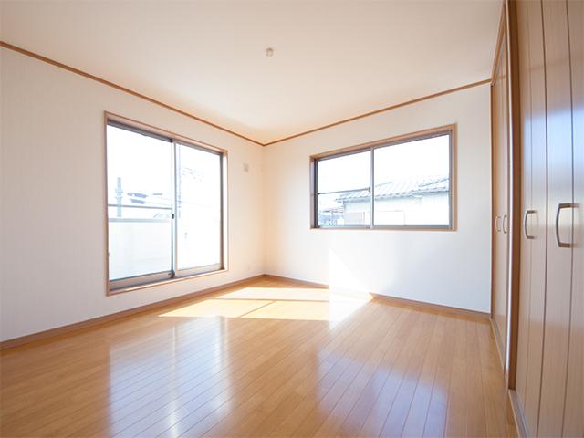 Non-living room. Indoor (10 May 2013) Shooting