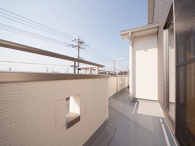 Balcony. Indoor (10 May 2013) Shooting