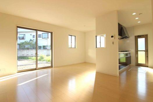 Living. Reference: Contractors construction cases