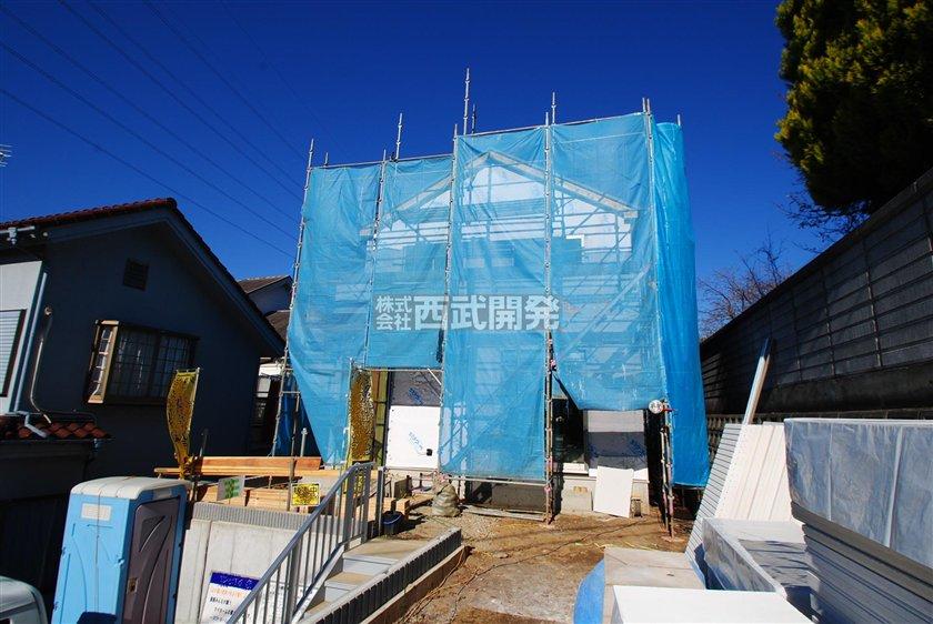 Local appearance photo. Local (12 May 2013) Shooting