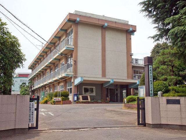 Primary school. 2000m to Kawagoe Municipal Kawagoe first elementary school