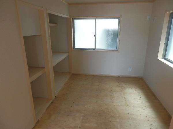 Non-living room. Indoor (July 2013) Shooting