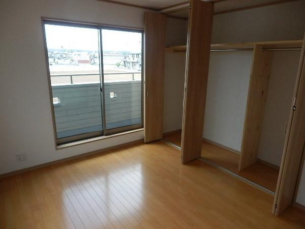 Non-living room. Indoor (July 2013) Shooting