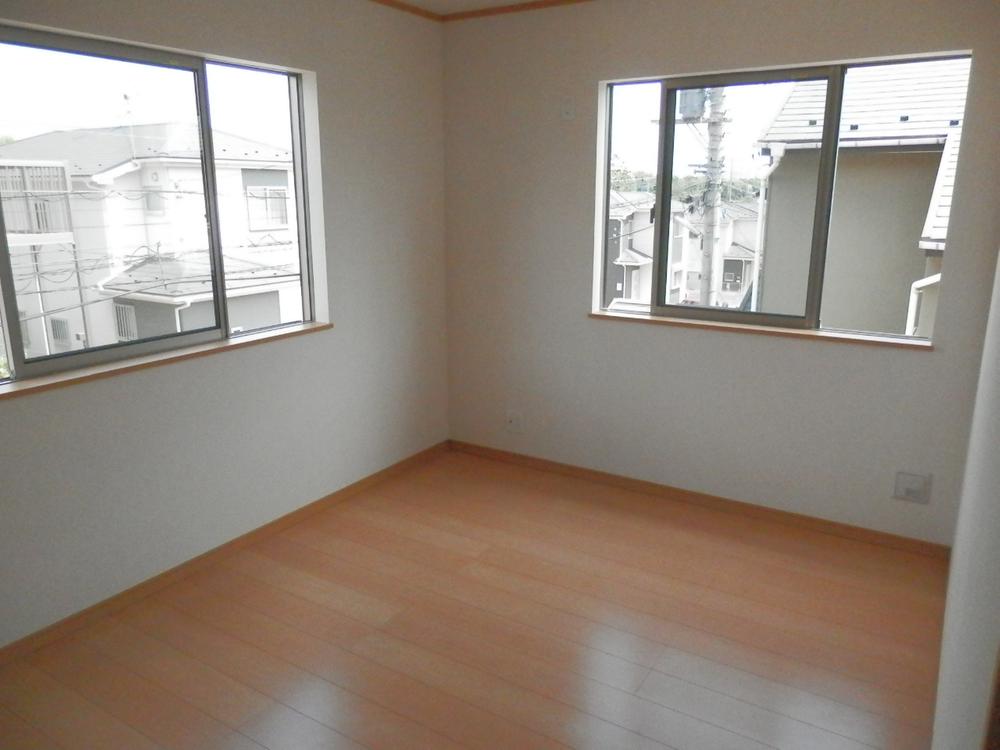 Non-living room. Indoor (September 2013) Shooting