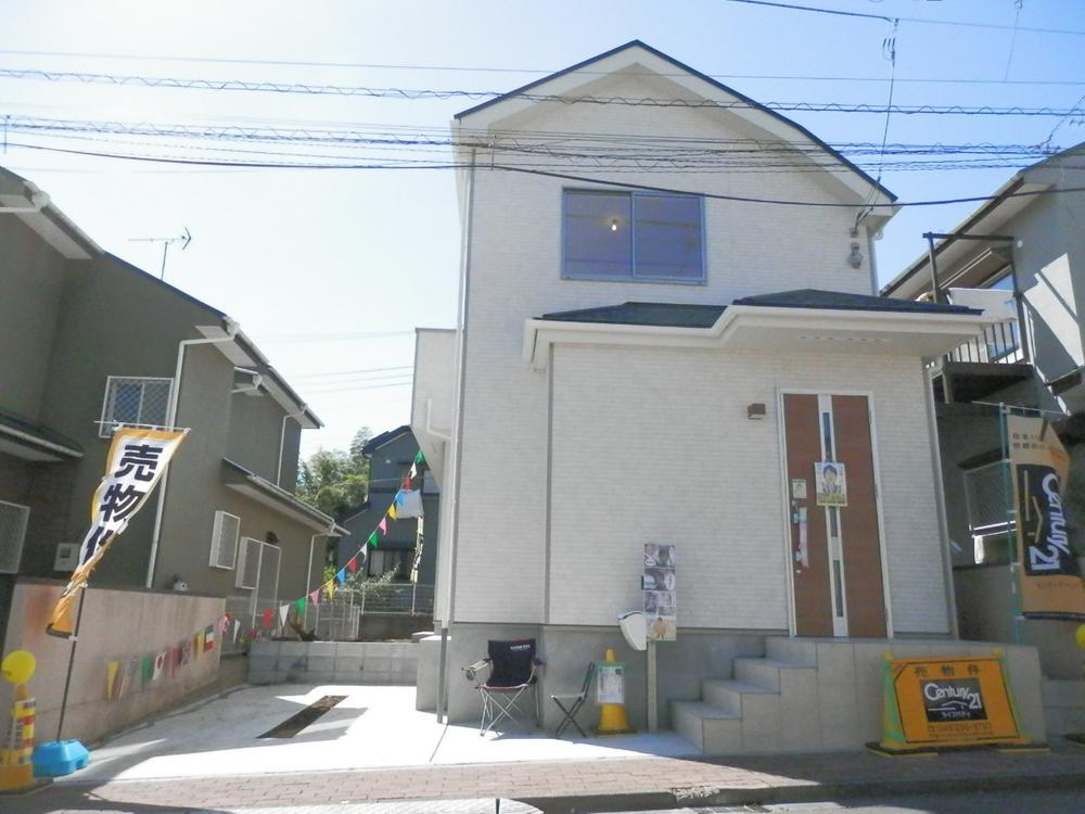 Local appearance photo. Local (September 2013) Shooting