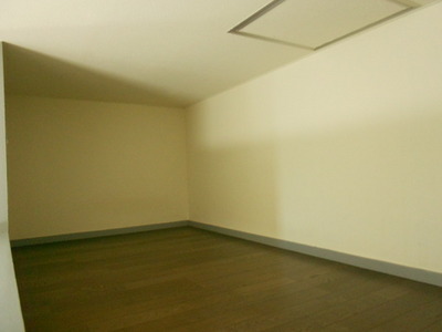 Other room space. loft