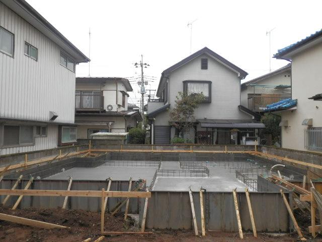 Local appearance photo. Local (10 May 2013) Shooting