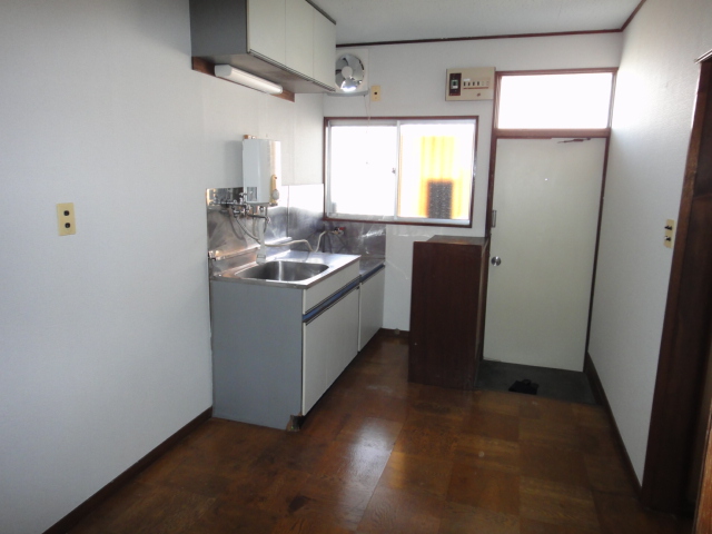 Other. Spacious kitchen