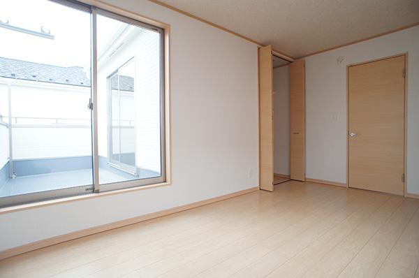 Non-living room. Indoor (11 May 2013) Shooting 1 Building