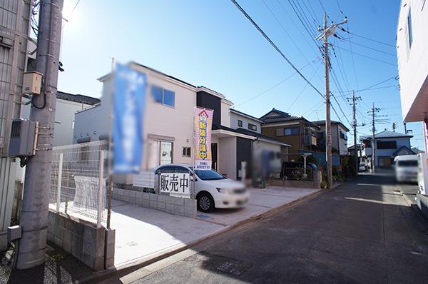 Local photos, including front road. Local (11 May 2013) Shooting